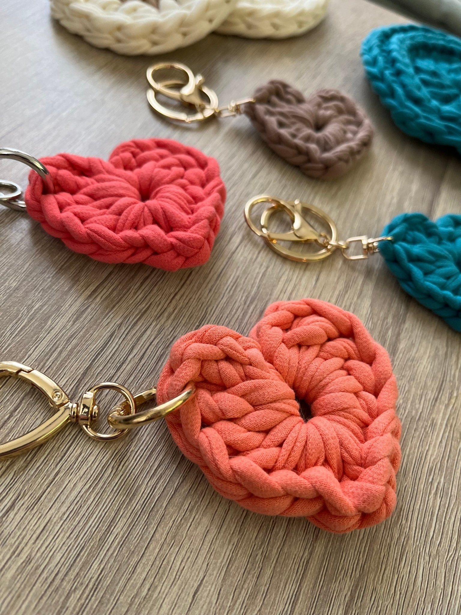 Charme de sac - « Fleur » - TARA OSUNA ATELIER - 