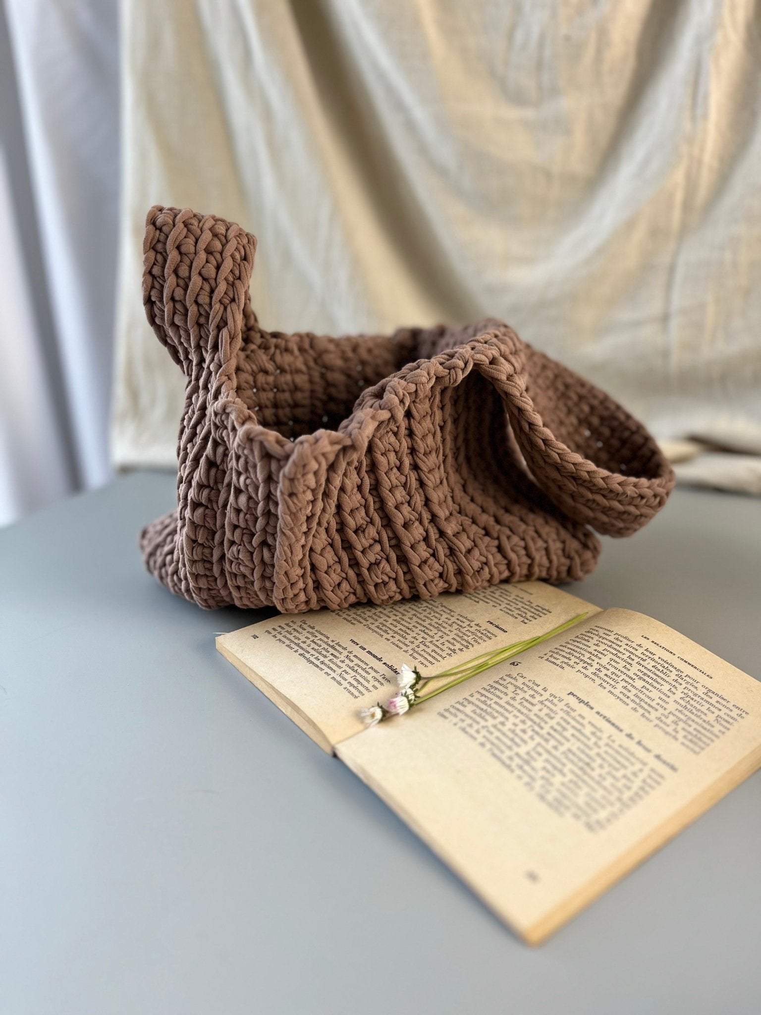 SAC SAKURA — crocheté à la main, en petite série - TARA OSUNA ATELIER - 