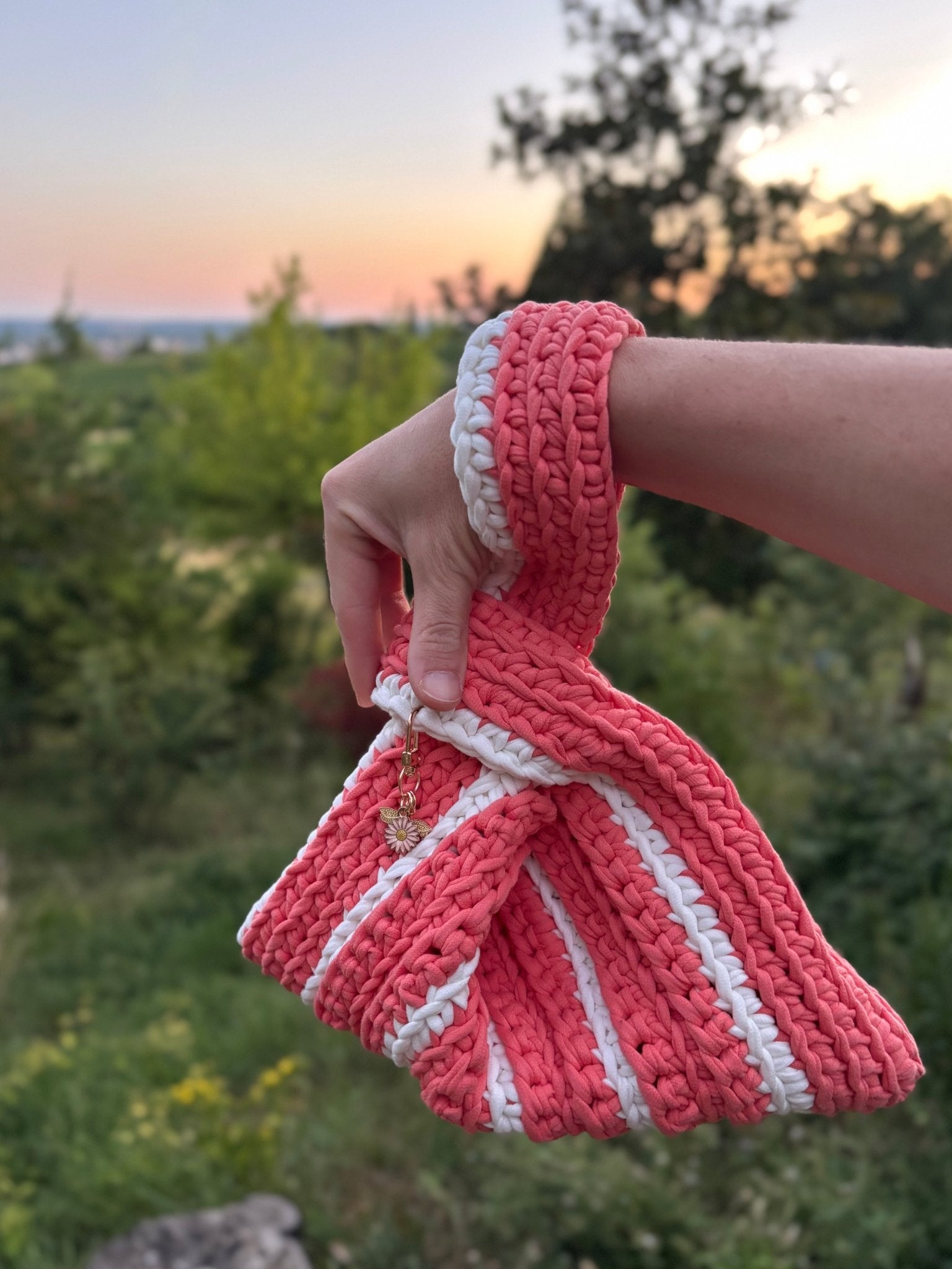 SAC SAKURA — crocheté à la main, en petite série - TARA OSUNA ATELIER-