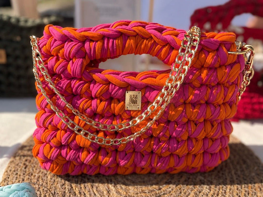 SAC SQUARE "M" — crocheté à la main, en petite série - TARA OSUNA ATELIER-