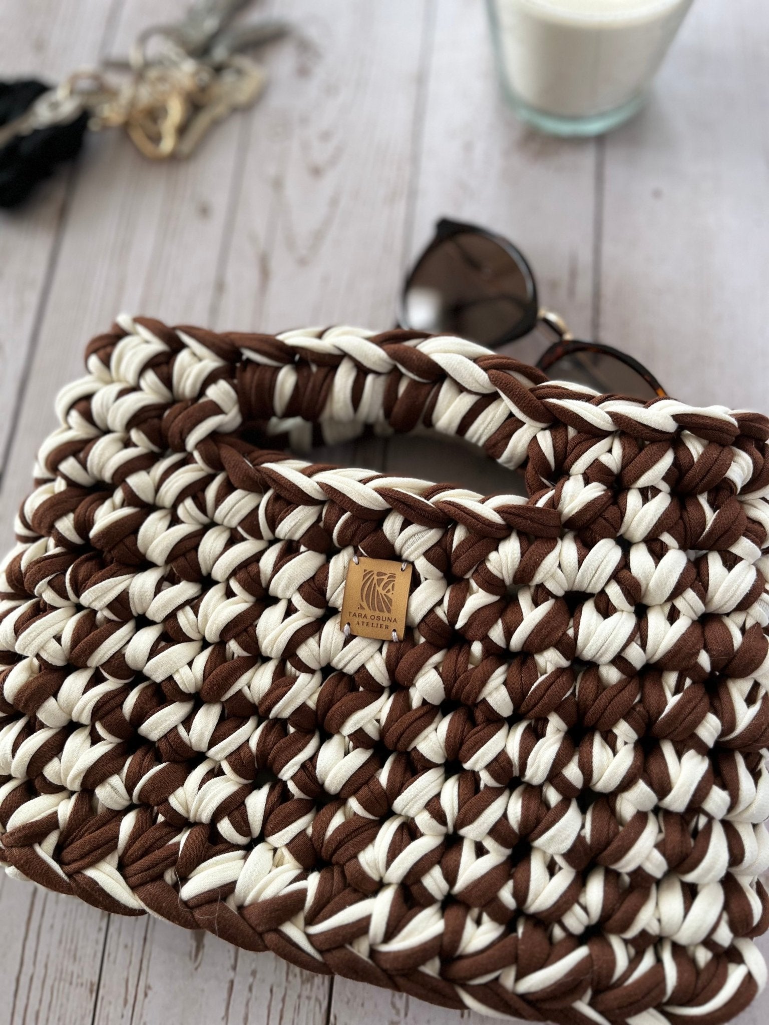 SAC SQUARE "M" — crocheté à la main, en petite série - TARA OSUNA ATELIER - 