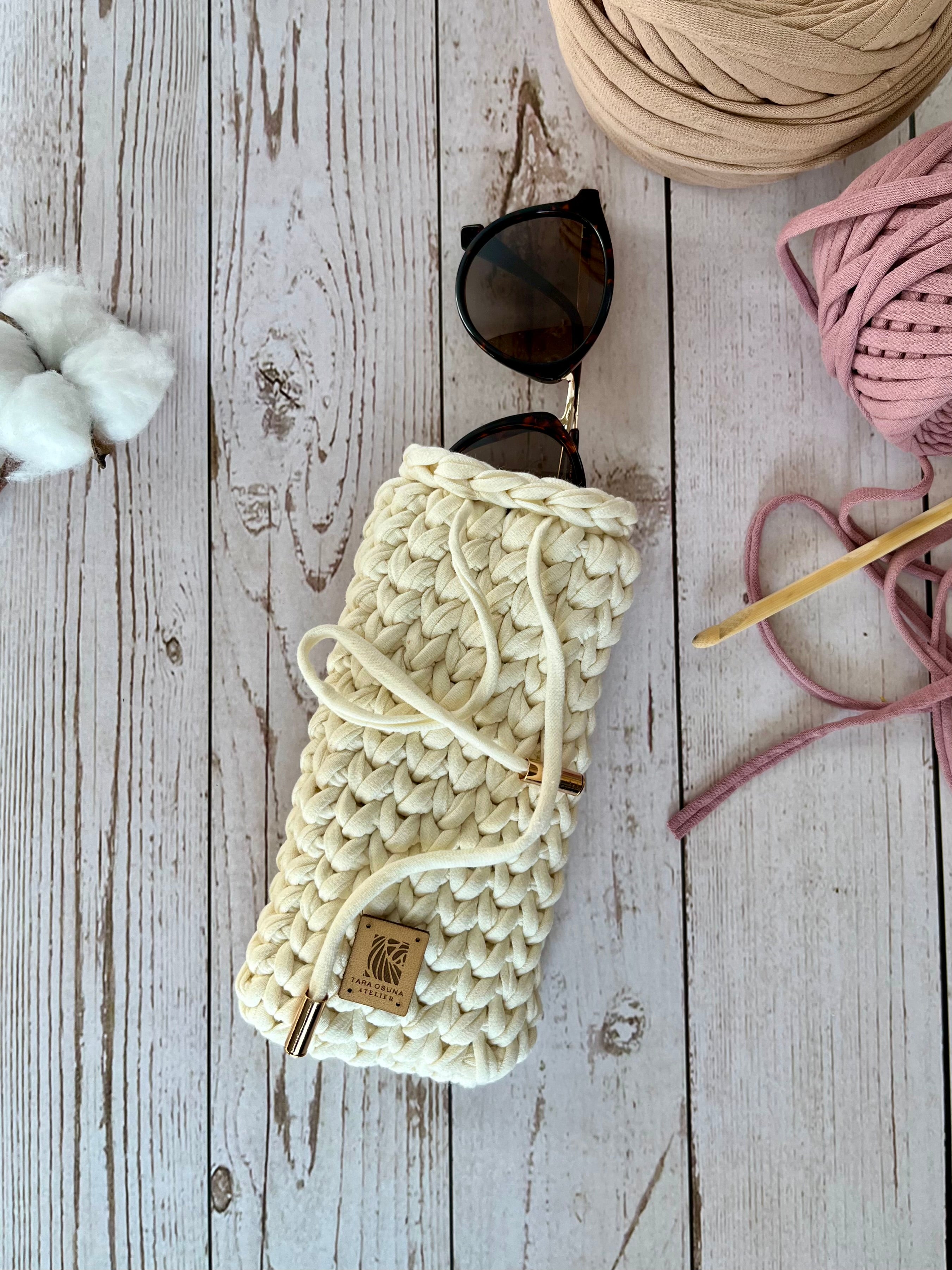 Étui à lunettes “Arun”